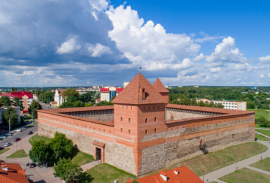 Лидский замок – Стеклозавод «Неман»