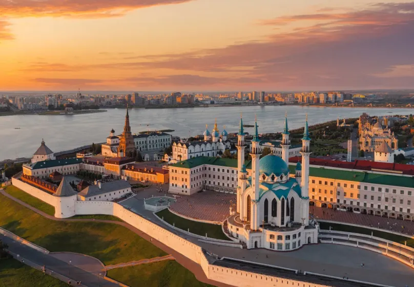 Осенняя мелодия Поволжья:  Нижний Новгород, Казань, Свияжск, Йошкар-Ола